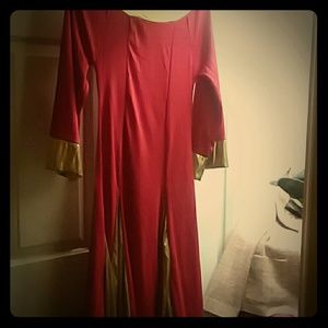 A red rose gold church dress